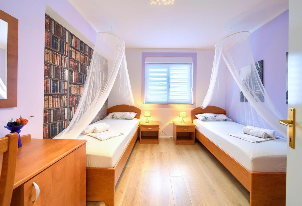 Apartman Bor Krk Krk Town Zewnętrze zdjęcie