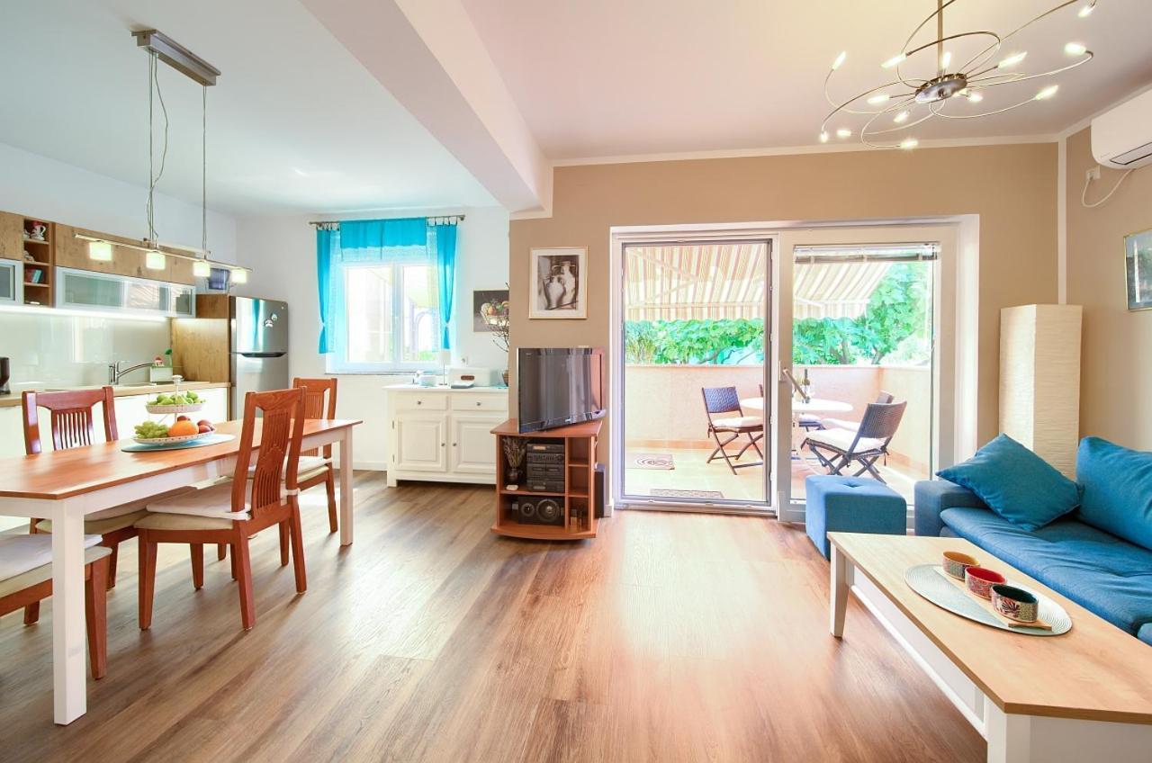 Apartman Bor Krk Krk Town Zewnętrze zdjęcie