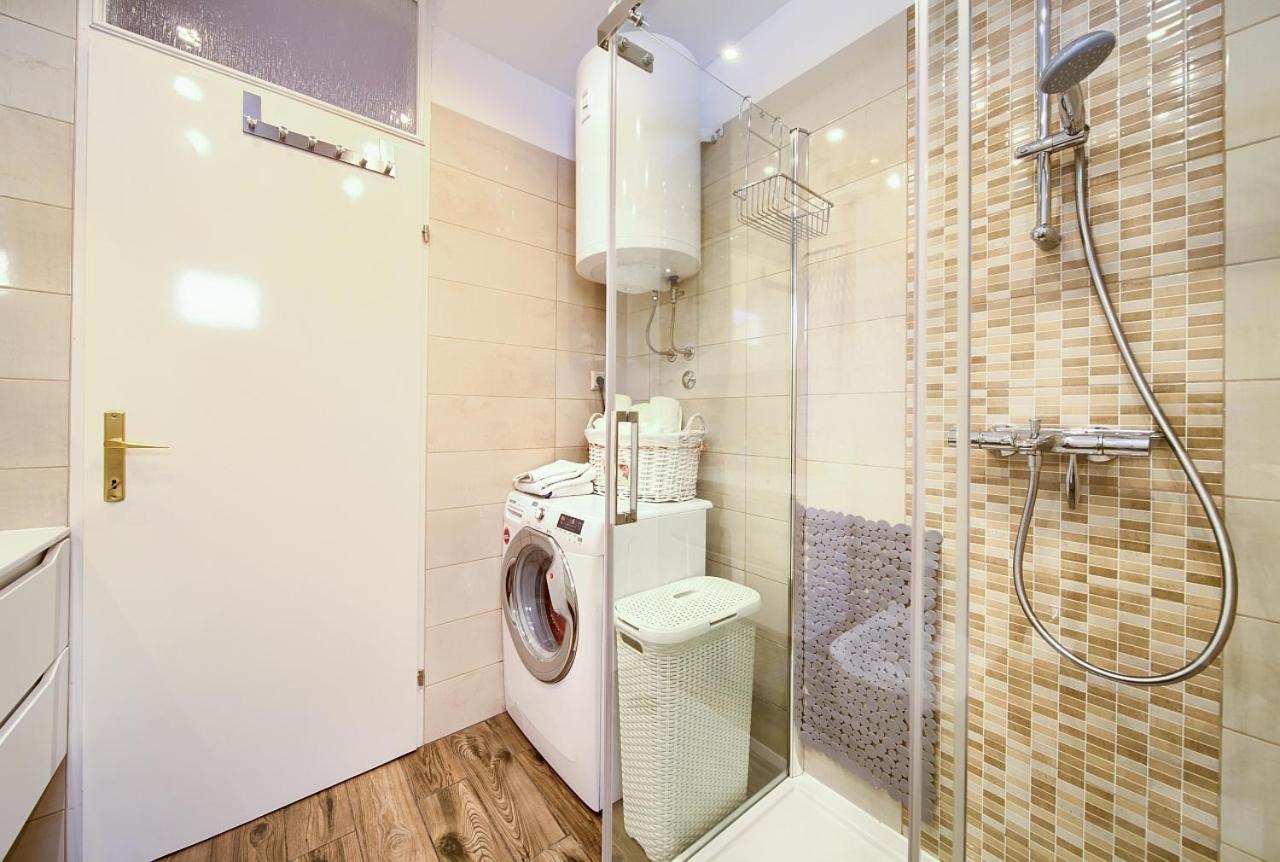 Apartman Bor Krk Krk Town Zewnętrze zdjęcie