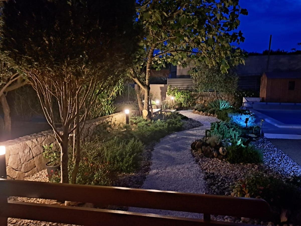Apartman Bor Krk Krk Town Zewnętrze zdjęcie